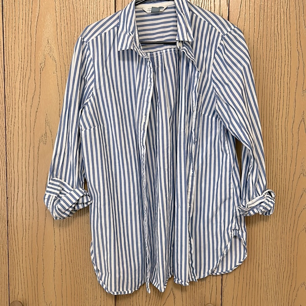 Tunic style button down